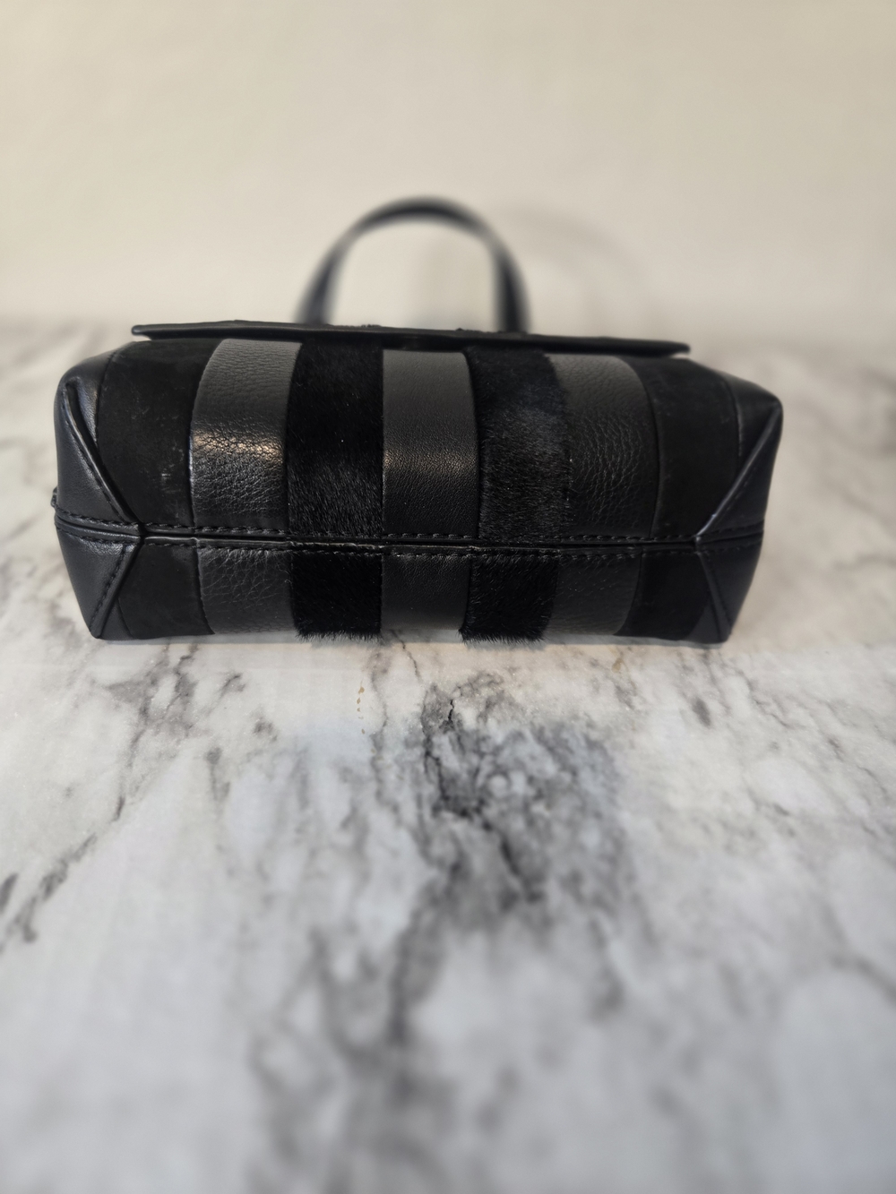 Tory Burch Black Leather Top-Handle Crossbody Bag - Picture 3 of 6